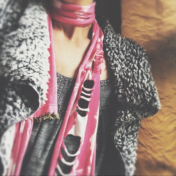 Vintage Spiderwear Accessories - Fringed & Beaded Twist Dye Wrap